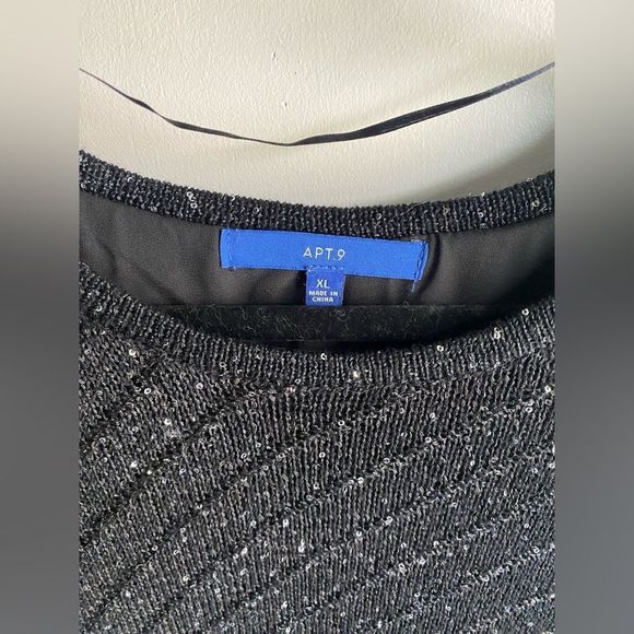 Apt 9 - Sparkly Black Sweater with sequins, lined and perfect for the holidays - Picture 7 of 7